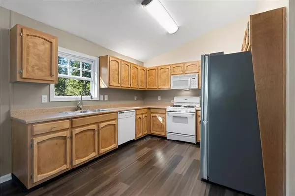 1281 Eagles Nest CIR, Carrollton, GA 30116