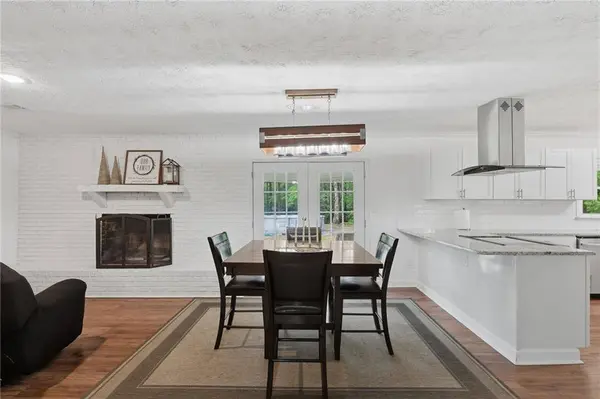 405 W Barbara LN, Carrollton, GA 30117