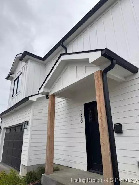 124-126 Norwood AVE, Clarksville, IN 47129