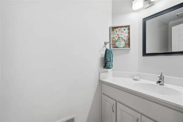 2940 Summit DR, Jonesboro, GA 30236