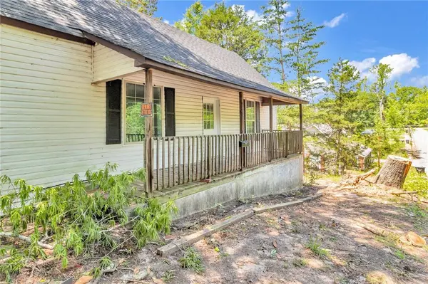 301 Hammett ST, Honea Path, SC 29654