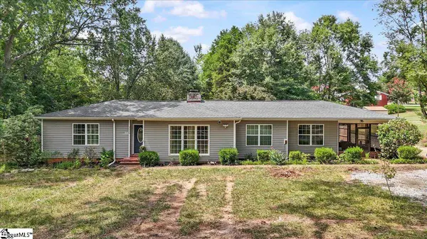 3330 Robin Hood Drive, Spartanburg, SC 29303