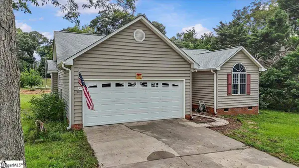 108 Edgewood Street, Lyman, SC 29365