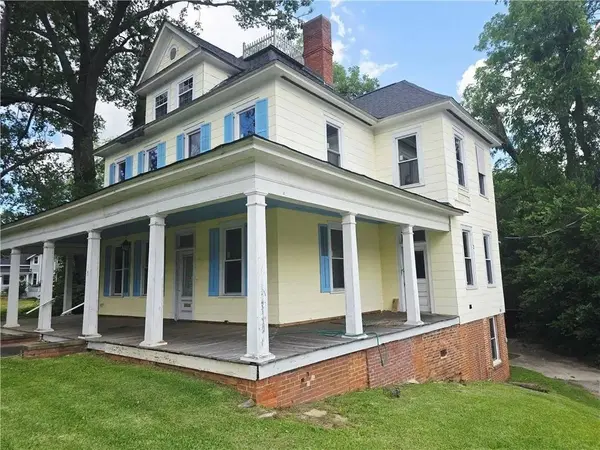152 GRACE ST, Greenwood, SC 29649