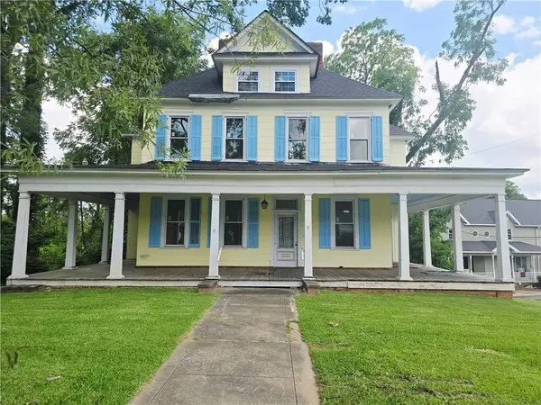 152 GRACE ST, Greenwood, SC 29649