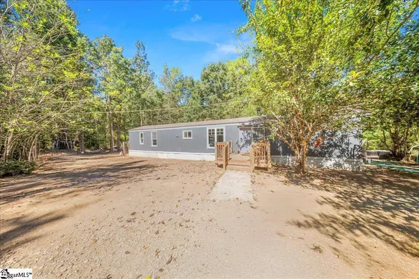 1660 Kilgore Bridge Road, Woodruff, SC 29388