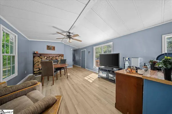 1660 Kilgore Bridge Road, Woodruff, SC 29388