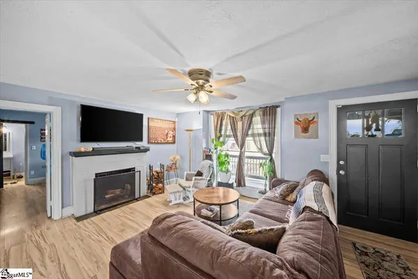 148 VIRGINIA Avenue, Gaffney, SC 29341