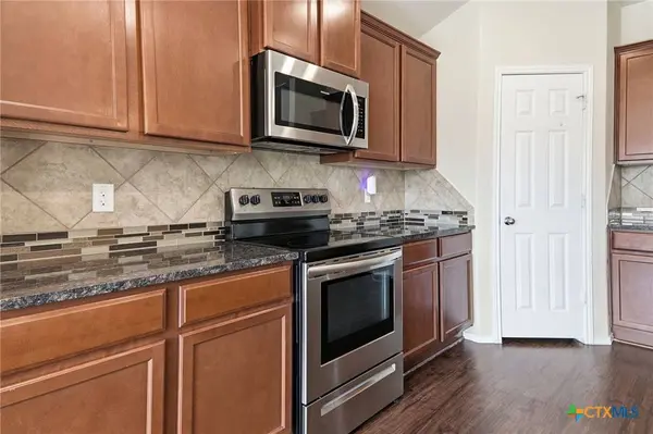 202 Danielle DR, Killeen, TX 76542