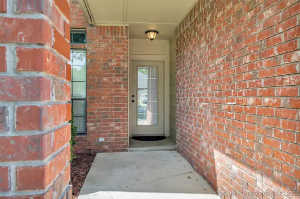 3909 W El Paso ST, Broken Arrow, OK 74012