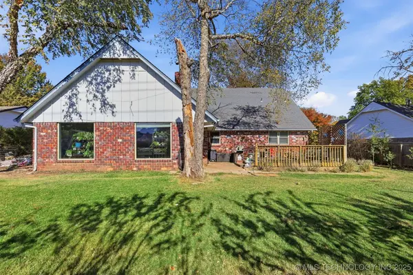 723 W Utica ST, Broken Arrow, OK 74011