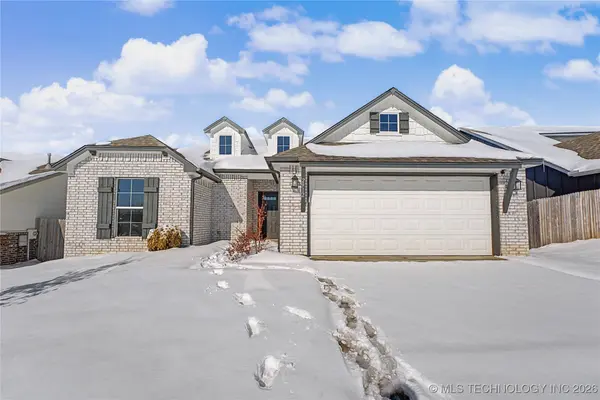 2912 W Charlotte ST, Broken Arrow, OK 74011