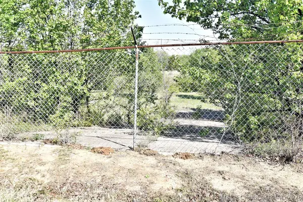 136th PL, Glenpool, OK 74033