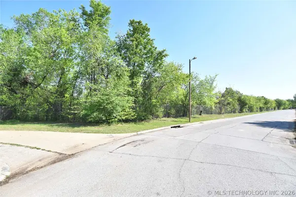 136th PL, Glenpool, OK 74033