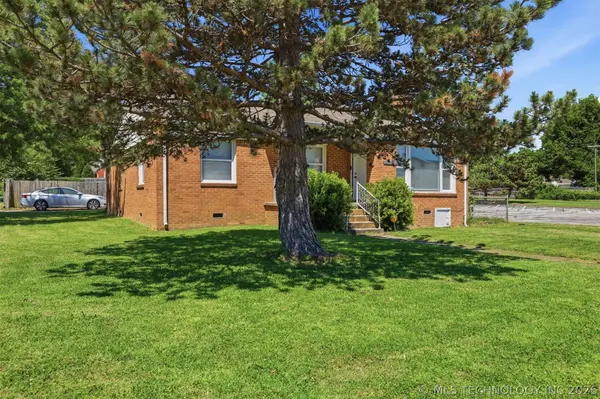 1146 S Winston AVE, Tulsa, OK 74112