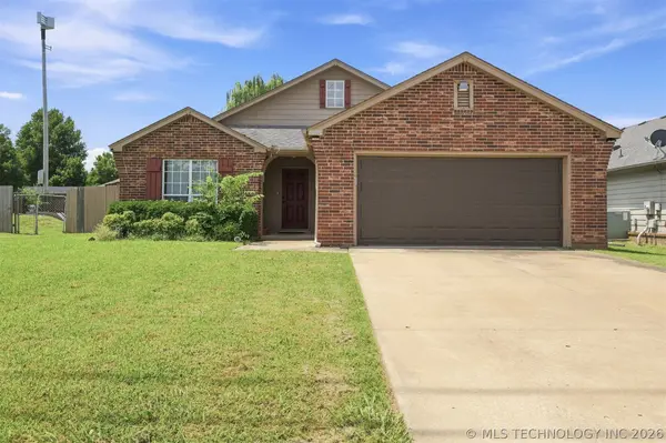 21440 E 36th ST S, Broken Arrow, OK 74014