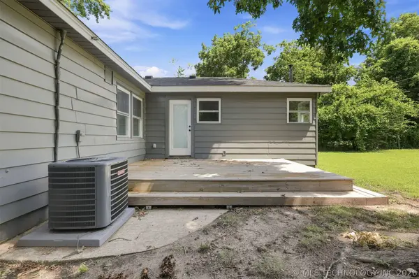 3711 S Knoxville AVE, Tulsa, OK 74135