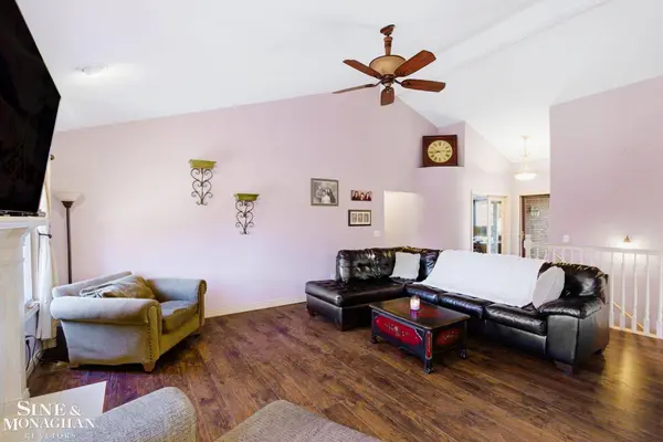 54309 Jack DR, Macomb Twp, MI 48042