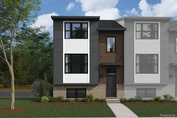 1016 Pine Tree LN, Troy, MI 48085