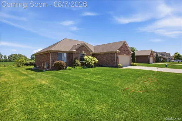 52754 Delena DR, Macomb Township, MI 48042
