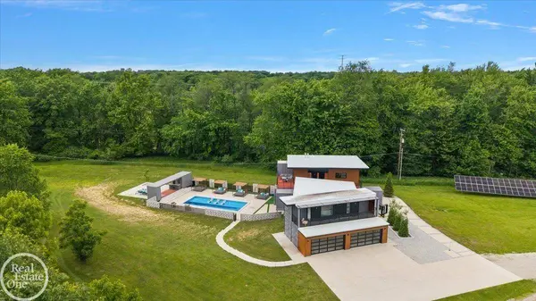 850 Frick RD, Addison Twp, MI 48367