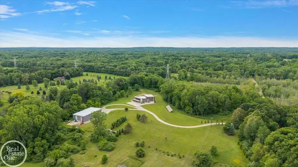 850 Frick RD, Addison Twp, MI 48367