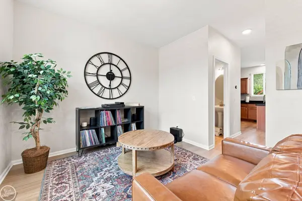 49720 E Central PARK, Shelby Twp, MI 48317