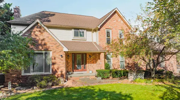 9073 Shelby Woods DR, Shelby, MI 48317