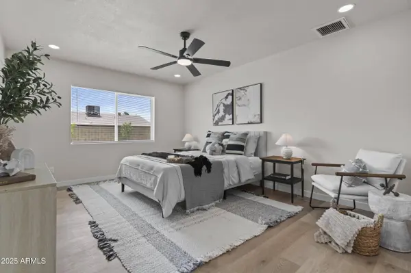 10612 N 48th Avenue, Glendale, AZ 85304