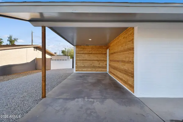 1037 E LILAC Drive, Tempe, AZ 85288