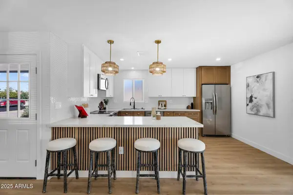 1037 E LILAC Drive, Tempe, AZ 85288