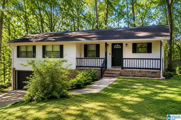 1597 SHELIA DRIVE, Weaver, AL 36277
