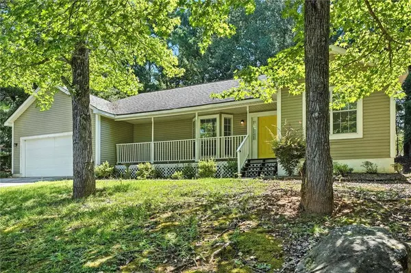 50 Riverside CT, Hampton, GA 30228