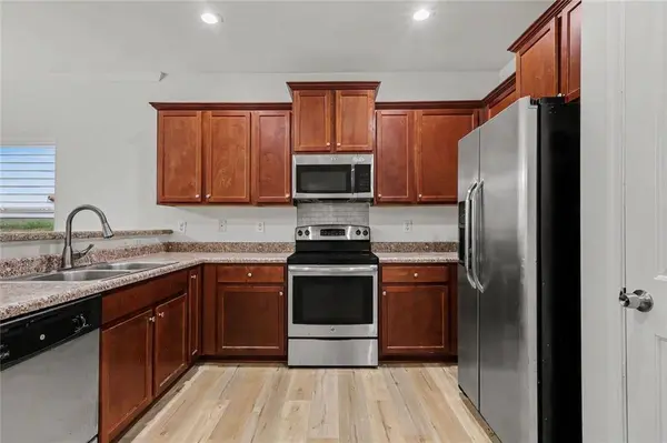 5125 Summersun DR, Morrow, GA 30260