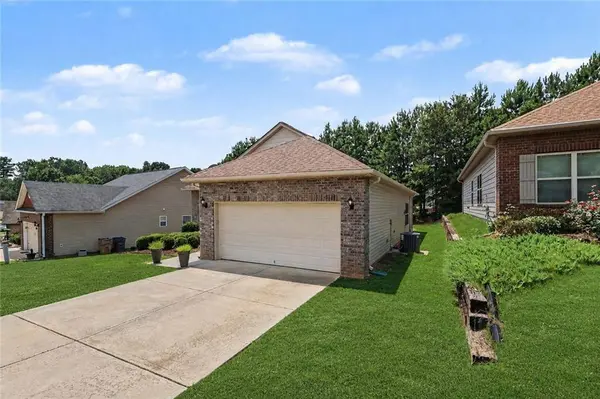 5125 Summersun DR, Morrow, GA 30260
