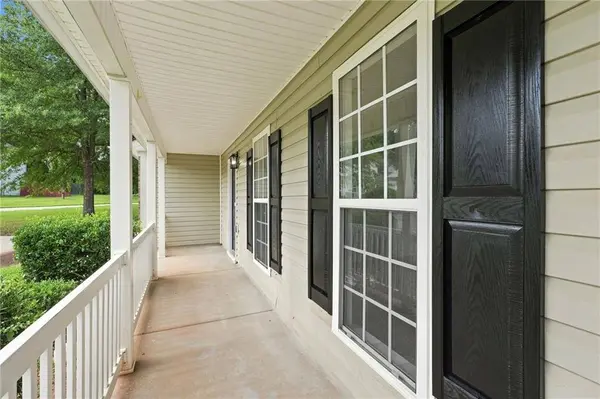 5845 Amerson LN, Ellenwood, GA 30294
