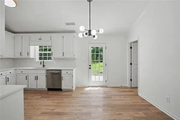 305 Veal RD, Covington, GA 30016