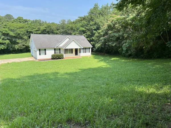 215 Stokely DR, Chickamauga, GA 30707