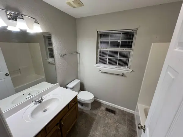 215 Stokely DR, Chickamauga, GA 30707