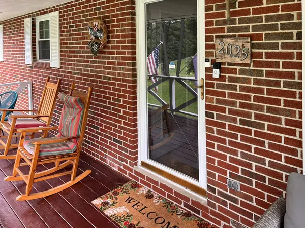 2025 Mount Pisgah RD, Ringgold, GA 30736