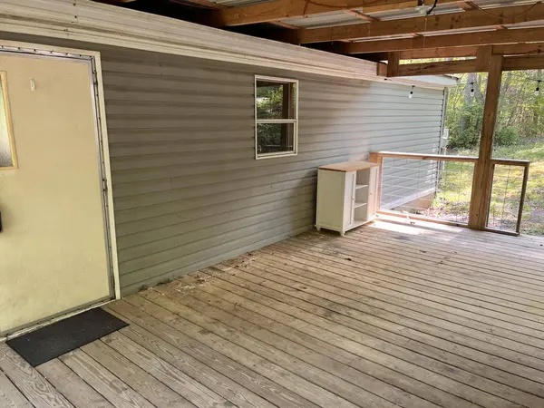 754 Dale TRL, Menlo, GA 30731