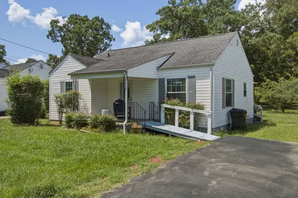 602 Forrest RD