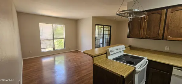 3131 W COCHISE Drive #256, Phoenix, AZ 85051