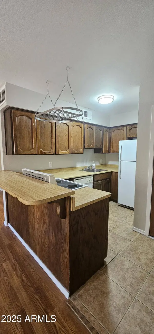 3131 W COCHISE Drive #256, Phoenix, AZ 85051