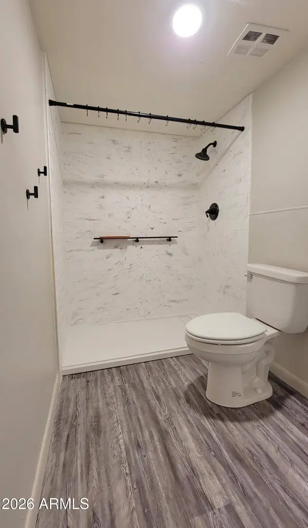 3737 E TURNEY Avenue #121, Phoenix, AZ 85018