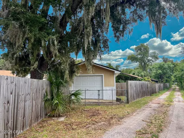 334 S Macarthur AVE, Panama City, FL 32401