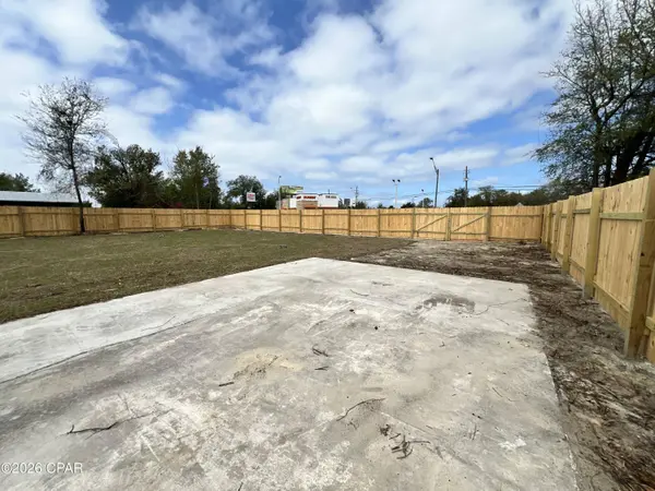 1204 Emory DR, Panama City, FL 32405