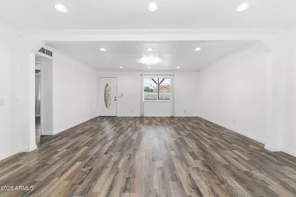 1929 E UNION HILLS Drive, Phoenix, AZ 85024