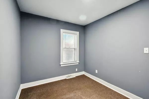 2721 N 56th St, Milwaukee, WI 53210