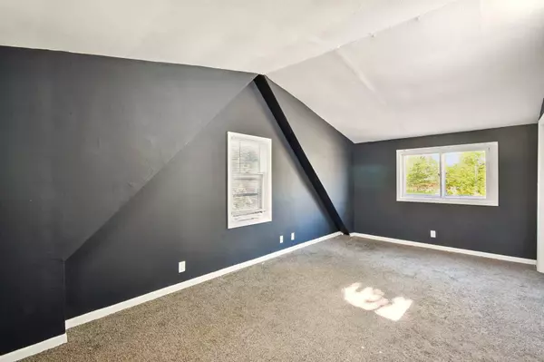 2721 N 56th St, Milwaukee, WI 53210